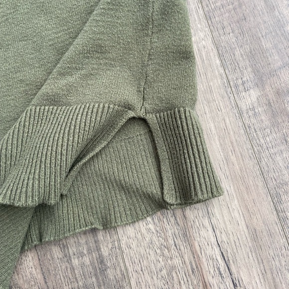 Women’s green XL sweater - Picture 2 of 4